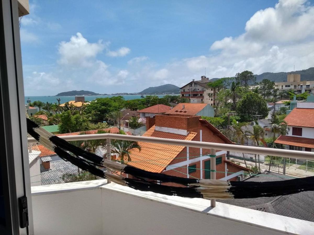 Apto Na Praia De 1 Dormitorio Com Vista Pro Mar A Poucos Passos Da Areia Apartment ฟลอเรียนอโปลิส ภายนอก รูปภาพ